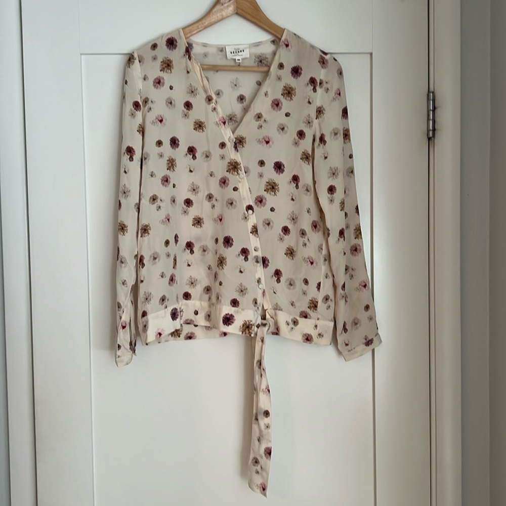 Sézane silk woman’s blouse